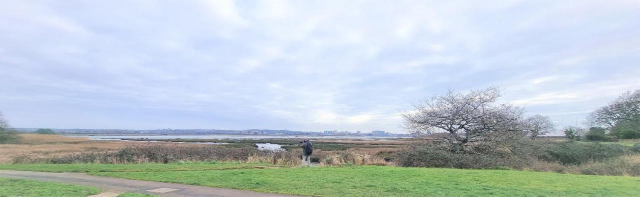 Waterfront - Holes Bay, Poole, Dorset Βίλα Εξωτερικό φωτογραφία